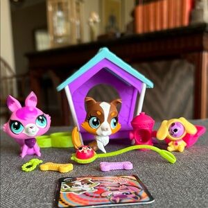 Littlest Pet Shop Pups Unleashed, 3221, 3222, complete set, Hasbro 2012